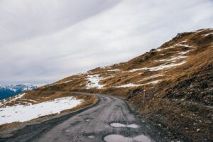 what causes potholes